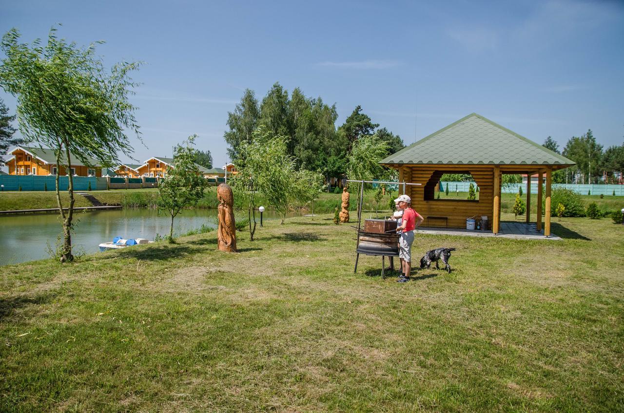 Hunting House Hotell Bereza Exteriör bild